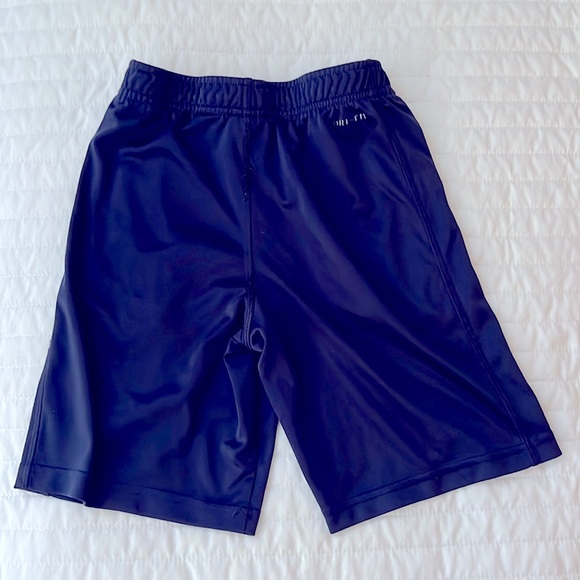 Boy’s Nike Dri-FIT Shorts - Picture 3 of 3
